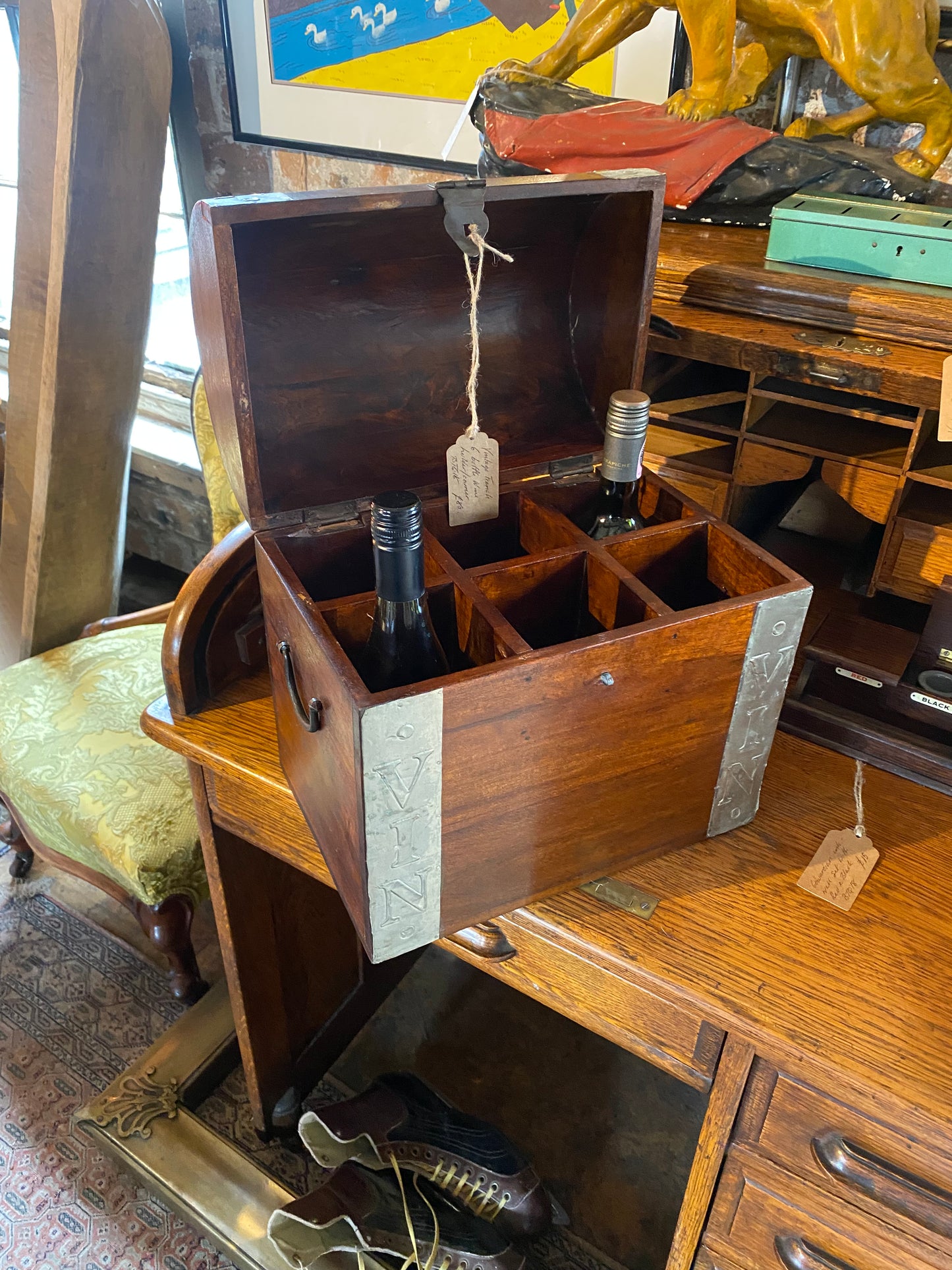 Wooden vintage French x 6 wine bottle chest