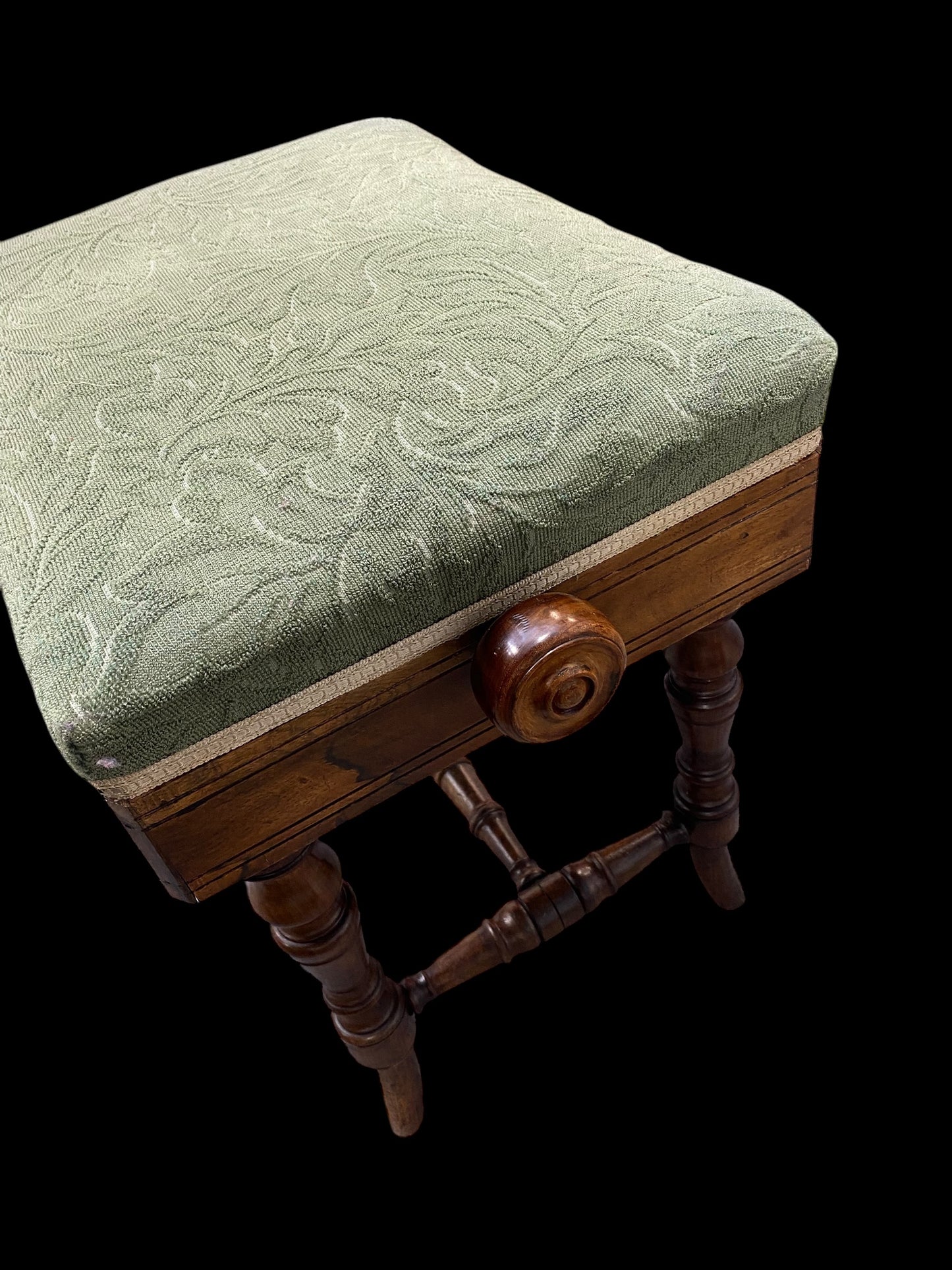 Victorian rosewood and walnut adjustable piano stool