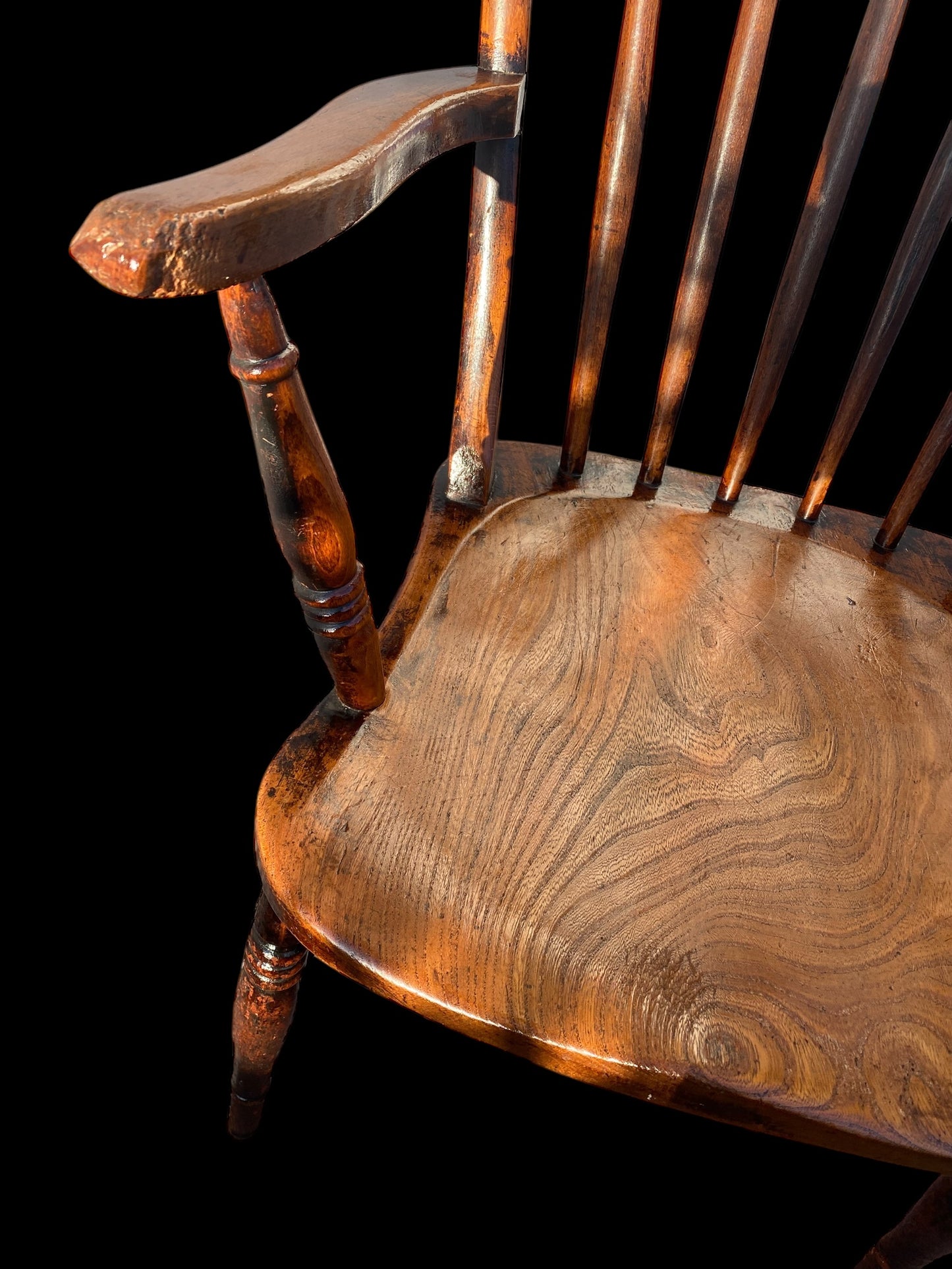 Elm & Beech spindle back Windsor chair