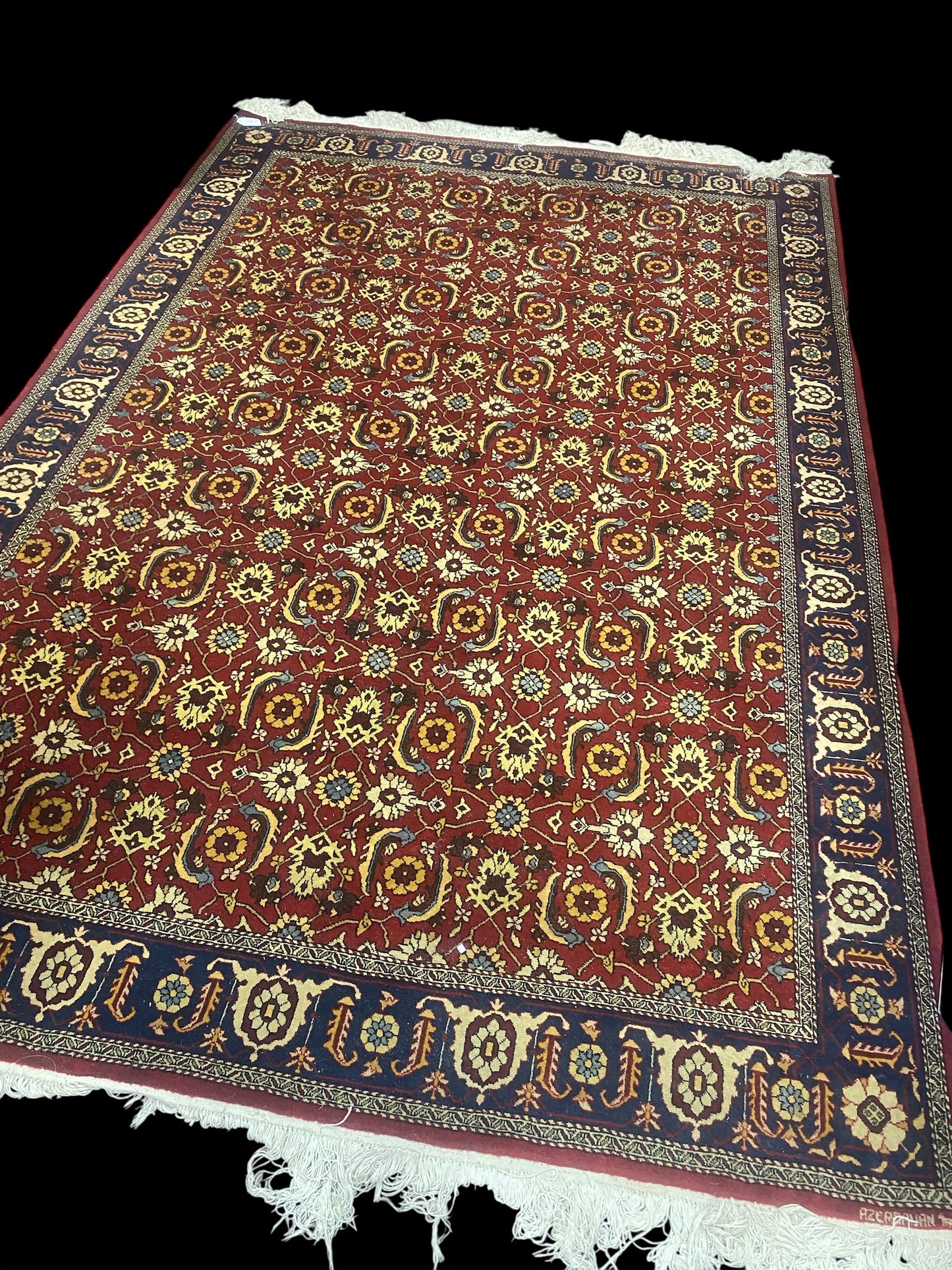 Large Eastern rug woollen rug