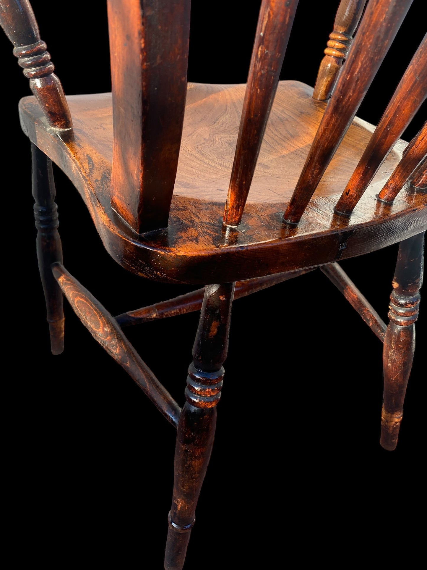 Elm & Beech spindle back Windsor chair